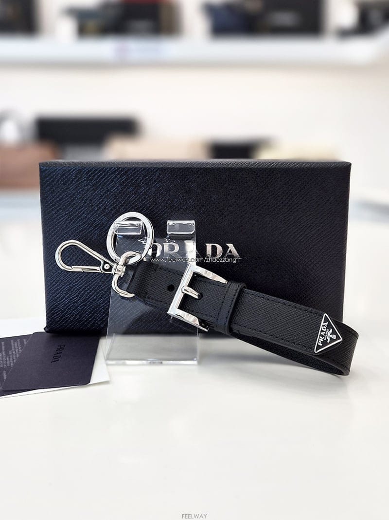 PRADA ����� ���ǾƳ� �ﰢ�ΰ� Ű�� 2PP186����� ���ǾƳ� �ﰢ�ΰ� Ű�� 2PP186