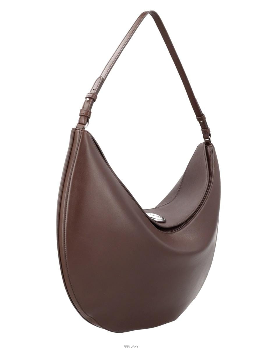 Jacquemus 25 F/W ��ũ���� ȣ�� �� OVALO ���� BAW00437AC1_ B004186840525 F/W ��ũ���� ȣ�� �� OVALO ���� BAW00437AC1_ B00418