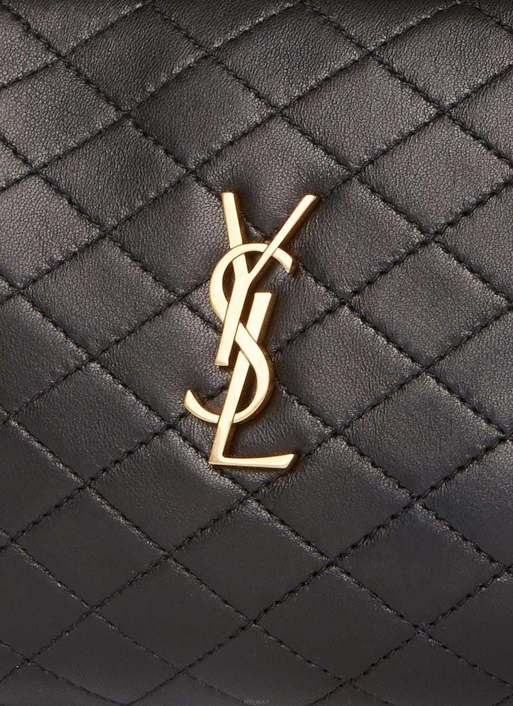 Saint Laurent 24 S/S ���ζ� ���� ���� �Ŀ�ġ 733667 1EL07 1000 B011081994124 S/S ���ζ� ���� ���� �Ŀ�ġ 733667 1EL07 1000 B0110