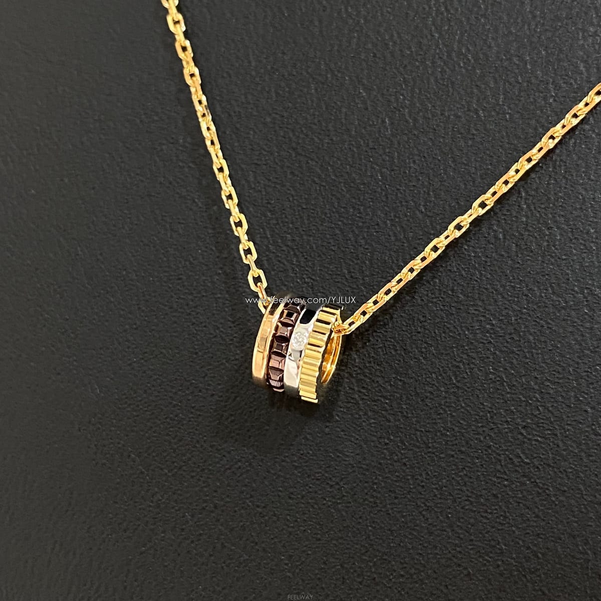Boucheron �ν��� ��Ʈ�� Ŭ���� ���Ʈ XS ��Ƽ�� ���� PVD ����� Y46972�ν��� ��Ʈ�� Ŭ���� ���Ʈ XS ��Ƽ�� ���� PVD ���