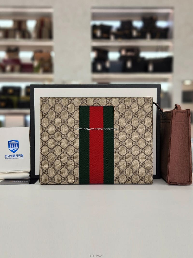 GUCCI ���� GG ������ ��Ʈ������ Ŭ��ġ�� 475316���� GG ������ ��Ʈ������ Ŭ��ġ�� 475316