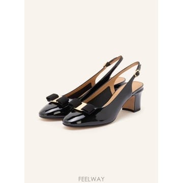Ferragamo ����䷹ ��󰡸� Sling pumps �� VARA 100297262213000 TP575740814����䷹ ��󰡸� Sling pumps �� VARA 100297262213000 