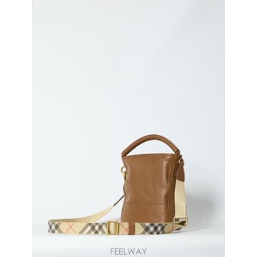 Burberry 26SS Burberry B Clip ���� �� 8123598B8630 TP57696218126SS Burberry B Clip ���� �� 8123598B8630 TP576962181