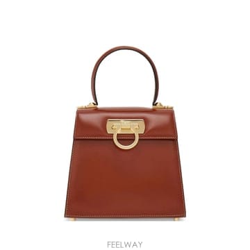 Ferragamo 26FW ����䷹ ��󰡸� ICONIC ž �ڵ� ���� �� 2121930796550FRIAR TP576726326FW ����䷹ ��󰡸� ICONIC ž �ڵ� ���� �� 21219307