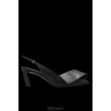 Givenchy 26FW Givenchy ���� ���� Ʈ����Ʈ Ribbon pumps BE405HE1J7001 TP57690726FW Givenchy ���� ���� Ʈ����Ʈ Ribbon pumps BE405HE1