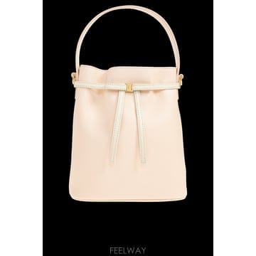 Ferragamo 26SS ����䷹ ��󰡸� ���� �ڵ�� 221081BUCKET790189BALLET TP57052080026SS ����䷹ ��󰡸� ���� �ڵ�� 221081BUCKET790189B