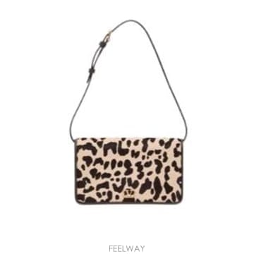 Valentino 25FW Valentino ���� messenger �� WP0AK8WIEBRC TP57747555125FW Valentino ���� messenger �� WP0AK8WIEBRC TP577475