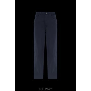 Maison Margiela 26FW �������������� Trousers with raw edged legs S52KA0581M2502552426FW �������������� Trousers with raw edged legs S52KA