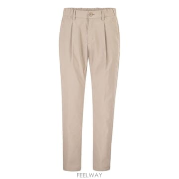 Herno 26SS ������ Trousers with pleats PT000091U125311985 TP57157094326SS ������ Trousers with pleats PT000091U125311985 TP