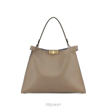 FENDI 26SS Fendi Borsa Way Fendi in pelle 8BN369AWPFF1V0H TP57358626SS Fendi Borsa Way Fendi in pelle 8BN369AWPFF1V0H TP