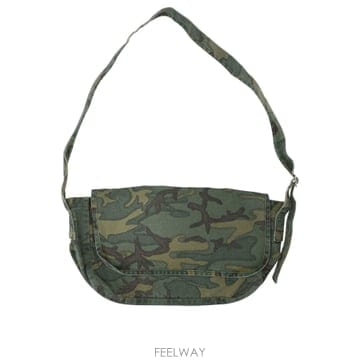 26SS Needles Reversible News 페이퍼 백 라지 숄더 백 SX070CAMO TP57528