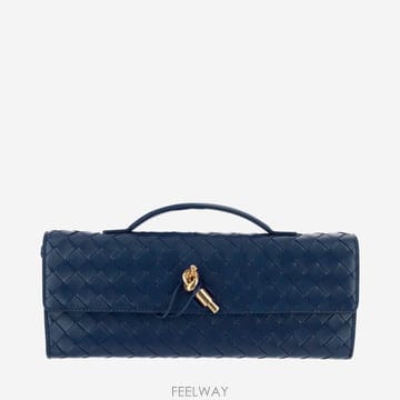 Bottega Veneta 26FW ���װ�����Ÿ ���װ�����Ÿ Andiamo �� Intreccio Ŭ��ġ 741511VCPP34020 T26FW ���װ�����Ÿ ���װ�����Ÿ Andiamo �� Intreccio Ŭ