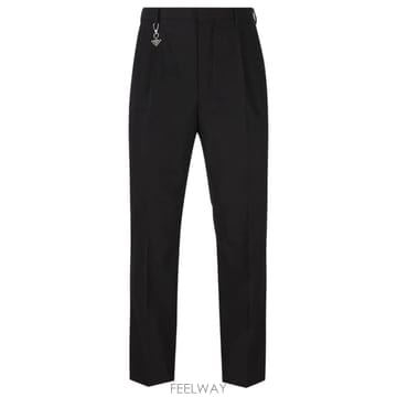 PRADA 26SS ����� CHARM DETAIL ��ư TAPERED TROUSERS UP0419SOOO19AMF00026SS ����� CHARM DETAIL ��ư TAPERED TROUSERS UP0419S