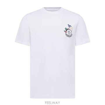 26SS Moncler T 셔츠 with 프린트 로고 L10918C0006589AUG00A TP5731676