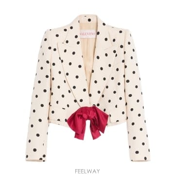 Valentino 25FW Valentino ���� ��Ʈ BCE4669AFR8E TP57547489925FW Valentino ���� ��Ʈ BCE4669AFR8E TP575474899