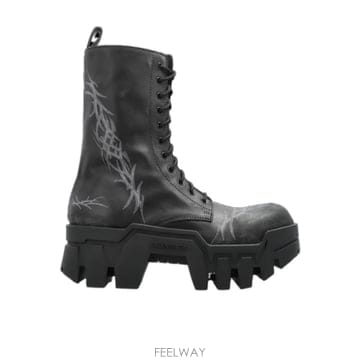 Balenciaga 26SS Balenciaga Platform ��Ŭ ���� Bulldozer ���̽� Booti 856261WB226SS Balenciaga Platform ��Ŭ ���� Bulldozer ���̽� Bo
