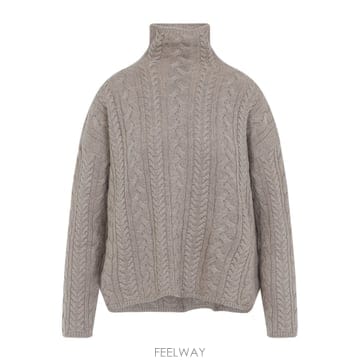 Max Mara 25FW �������� ���� ��Ʈ ������ 9366205306004 TP57183760125FW �������� ���� ��Ʈ ������ 9366205306004 TP5718376