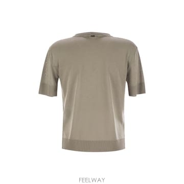 Herno 26SS ������ ��Ʈ Sleeve Tee JG000223D520562600 TP57410346626SS ������ ��Ʈ Sleeve Tee JG000223D520562600 TP57410