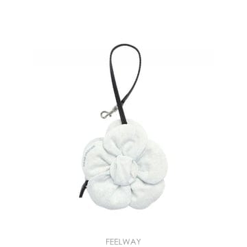 마크제이콥스 가방 참 프레첼 꽃 참