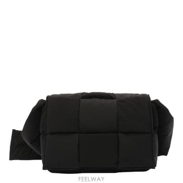 25FW 보테가베네타 cassette 카세트 Medium 숄더 백 755182VBO818803 TP57718