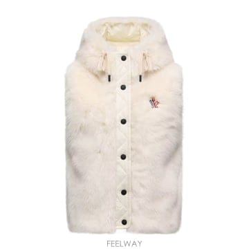 Moncler 26SS Moncler ���� ���� K20981A0003889B51031 TP57212896026SS Moncler ���� ���� K20981A0003889B51031 TP57212896