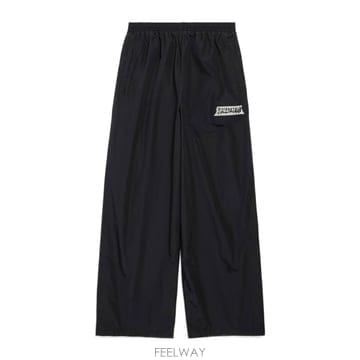 Balenciaga 26SS Balenciaga TRACKSUIT ���� 857634TPQ381000 TP57051114526SS Balenciaga TRACKSUIT ���� 857634TPQ381000 TP57051
