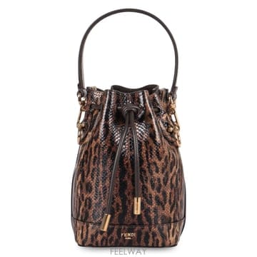 FENDI 25FW Fendi ���� �� 8BS109AV54F1N1S TP57212881125FW Fendi ���� �� 8BS109AV54F1N1S TP572128811