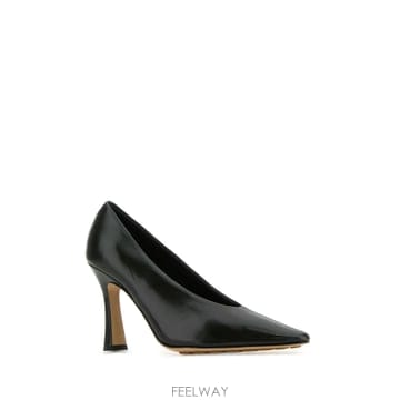 Bottega Veneta 26SS ���װ�����Ÿ ��ũ �׸� ���� Sofia pumps 827710V3H903264 TP57728948126SS ���װ�����Ÿ ��ũ �׸� ���� Sofia pumps 827710V3H