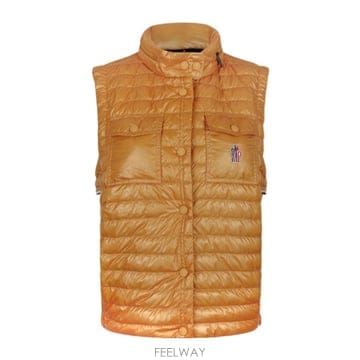 Moncler 26SS Moncler ���� ��Ʈ L10981A00019597X6123 TP57708807926SS Moncler ���� ��Ʈ L10981A00019597X6123 TP57708807