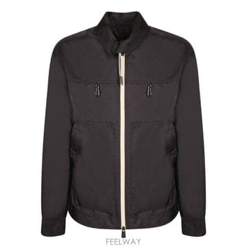 Moncler 26SS Moncler ����Ʈ ����Ʈ nylon  �� closure  Front �� pockets  High26SS Moncler ����Ʈ ����Ʈ nylon  �� closure  Front ��