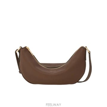 Ferragamo 25SS ����䷹ ��󰡸� ���� messenger �� 219873781656 TP57183222825SS ����䷹ ��󰡸� ���� messenger �� 219873781656 