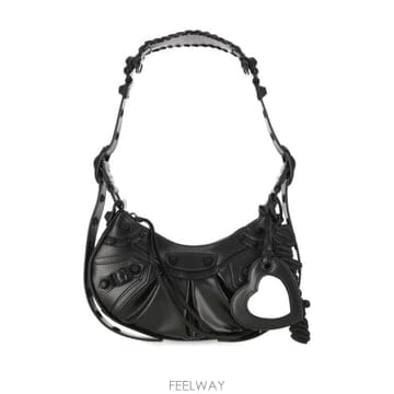 Balenciaga 23FW Balenciaga ���� ���� Le Cagole XS ��� �� 6713092AAO01000 TP5723FW Balenciaga ���� ���� Le Cagole XS ��� �� 6713092