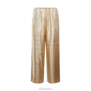 Toteme 26SS Toteme ���̺��� Monogram ��ũ ���ڸ� Trousers 213255707926 TP57726SS Toteme ���̺��� Monogram ��ũ ���ڸ� Trousers 213