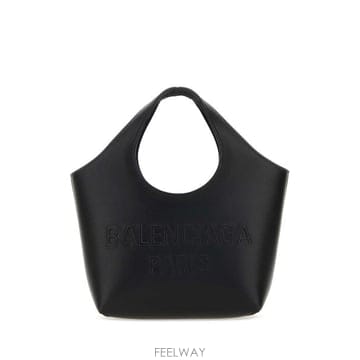 Balenciaga 25FW Balenciaga Balenciaga ����   ���� 7470362AAID1000 TP577306425FW Balenciaga Balenciaga ����   ���� 7470362AAID1000