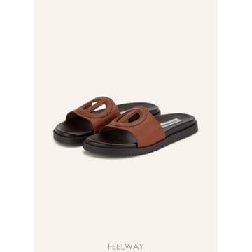 Steve Madden ��Ƽ��ŵ� MAYKE slides with cutouts 100323529115000 TP577190556��Ƽ��ŵ� MAYKE slides with cutouts 100323529115000 T