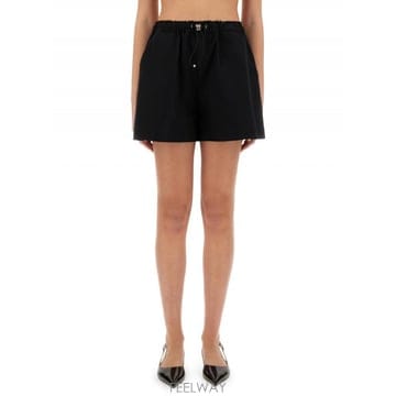 Moschino 25SS ��Ű�� ��ư ���� 030432240555 TP57789908925SS ��Ű�� ��ư ���� 030432240555 TP577899089