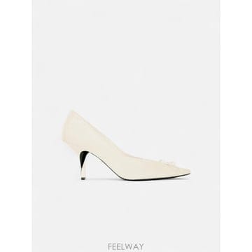 Jacquemus 25FW ��ũ���� ���� FOW00178AC32A01115 TP57807802025FW ��ũ���� ���� FOW00178AC32A01115 TP578078020
