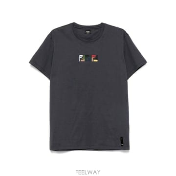 FENDI 25FW Fendi T ���� FY1319AU1MF0QN0 TP57676740425FW Fendi T ���� FY1319AU1MF0QN0 TP576767404