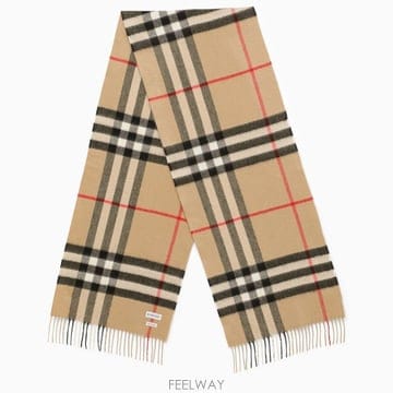 Burberry 26FW Burberry ĳ�ù̾� ��ī�� with üũ motif 8076576130655A7026 TP5726FW Burberry ĳ�ù̾� ��ī�� with üũ motif 80765761