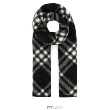 Burberry 26FW Burberry SCIARPE   FOULARD 8114301A1189 TP57707741026FW Burberry SCIARPE   FOULARD 8114301A1189 TP5770774