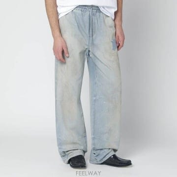 Amiri 26SS AMIRI Baggy jeans in ����Ʈ Antique Indigo AMBMJE1012DE54326SS AMIRI Baggy jeans in ����Ʈ Antique Indigo AMBMJE