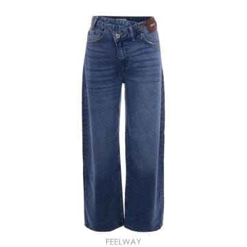 | Other Brand | 26FW ����� ���� jeans UF6160D485479108 TP57850660726FW ����� ���� jeans UF6160D485479108 TP578506607