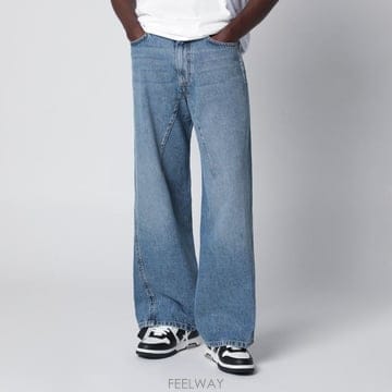 Off White 26SS Off ȭ��Ʈ ���̵� ���� light ���� jeans with �ΰ� OMYA197S26DEN001426SS Off ȭ��Ʈ ���̵� ���� light ���� jeans with �ΰ�