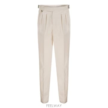 Brunello Cucinelli 26FW ���ڷ� ��ġ�ڸ� Tailored ��ư trousers with pleats �� side adjus26FW ���ڷ� ��ġ�ڸ� Tailored ��ư trousers with ple