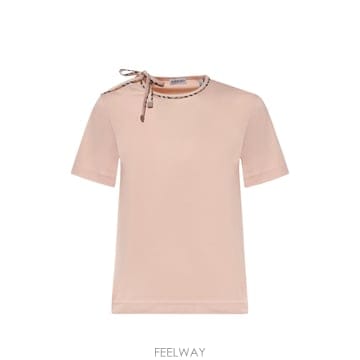 Burberry 26FW Burberry T ���� 8127211C5331 TP57678632026FW Burberry T ���� 8127211C5331 TP576786320