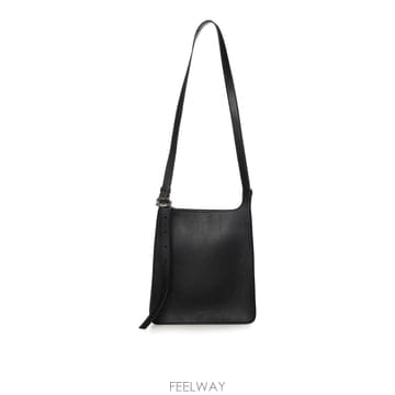 Jacquemus 26SS ��ũ���� Le Petit Tablier ���� �� BAM00432AC18A08990 TP574393726SS ��ũ���� Le Petit Tablier ���� �� BAM00432AC18A08
