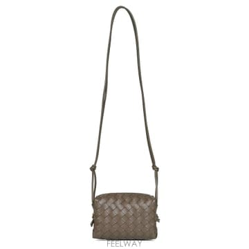 Bottega Veneta 26SS ���װ�����Ÿ ��� ��  Loop �̴�  723547V1G113228 TP57708055326SS ���װ�����Ÿ ��� ��  Loop �̴�  723547V1G113228 