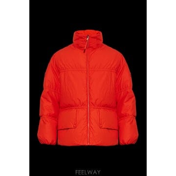 Moncler 26SS Moncler Moncler   ������ K24051A00018M6390570 TP57439298826SS Moncler Moncler   ������ K24051A00018M6390570 TP5