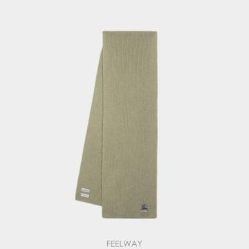 Burberry 24SS Burberry Khaki �׸� ĳ�ù̾� ��ī�� 8079748B7311 TP57898632824SS Burberry Khaki �׸� ĳ�ù̾� ��ī�� 8079748B7311 