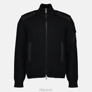 Moncler ��Ŭ���� ���۾� �г� ����� L20919B00003M1131 999BLACK TP979561325��Ŭ���� ���۾� �г� ����� L20919B00003M1131 999BLACK